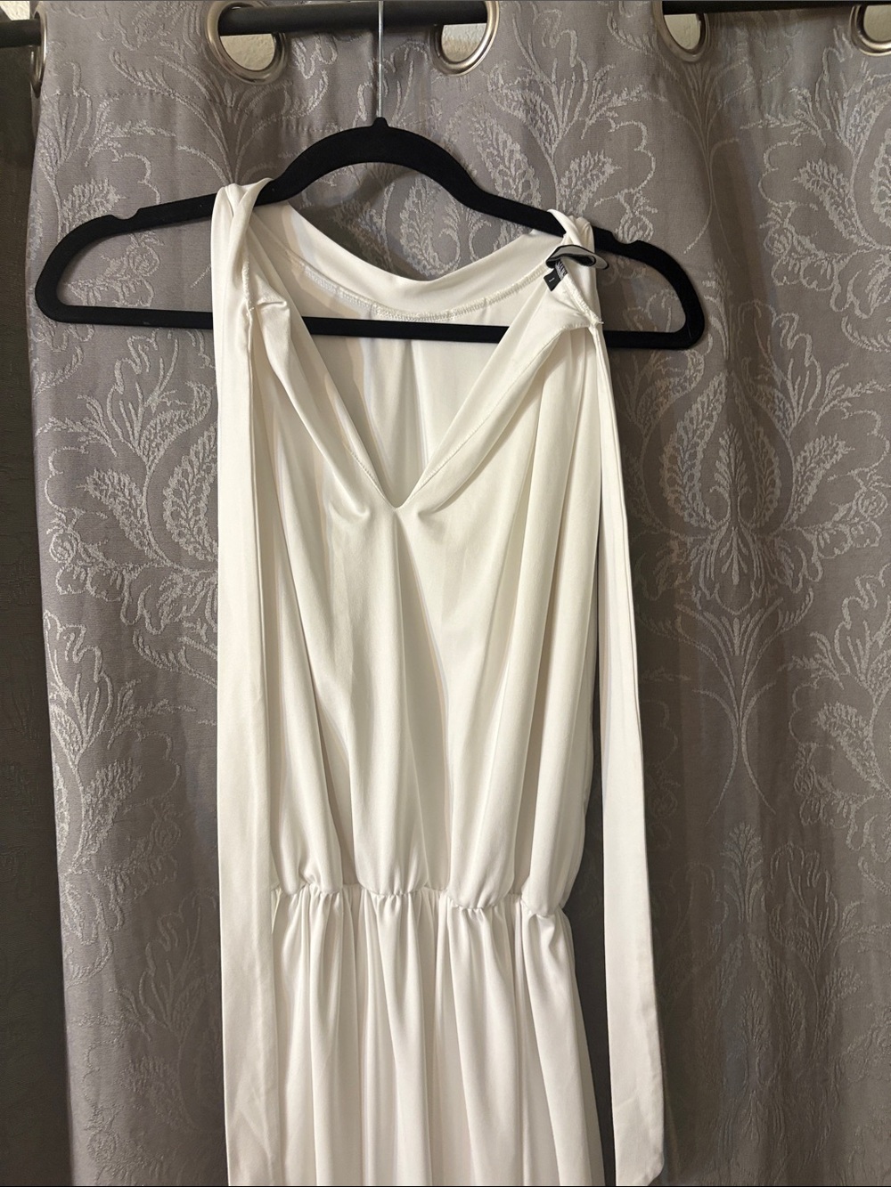 Elegant One-Shoulder White Maxi Dress with Draped Detail